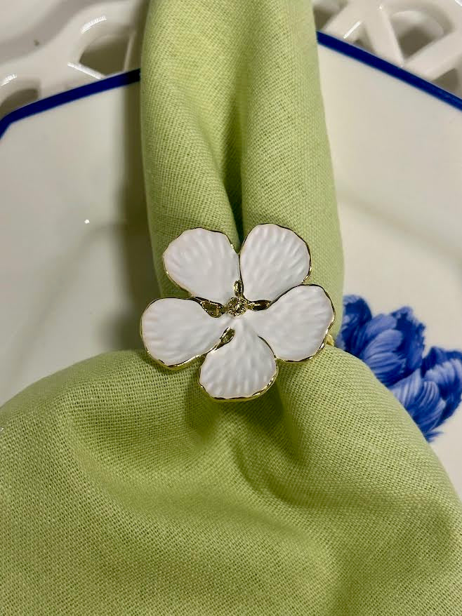 The White Flower Napkin Ring – Set of Four